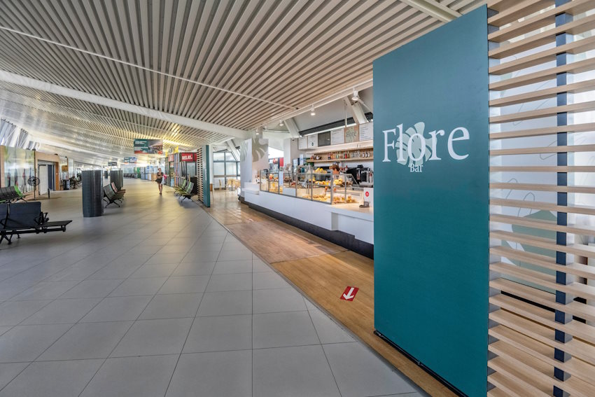 Bar Flore - Zone réservée, salle d’embarquement